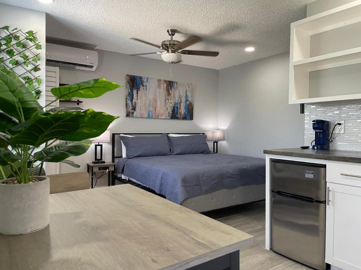Sunny Palms Inn Lake Worth Beach Eksteriør bilde