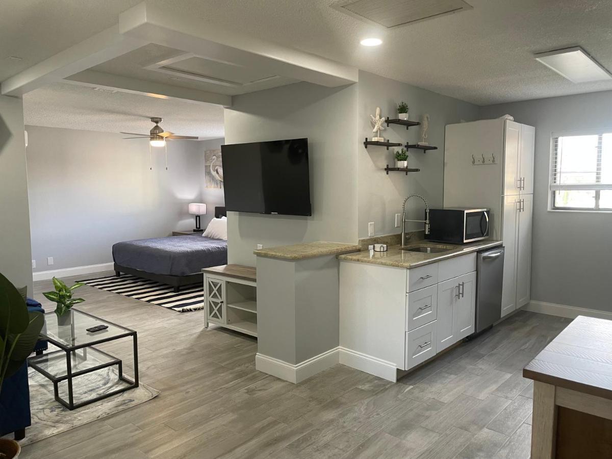 Sunny Palms Inn Lake Worth Beach Eksteriør bilde