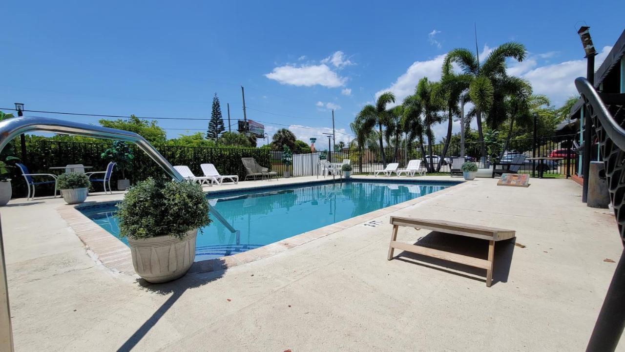 Sunny Palms Inn Lake Worth Beach Eksteriør bilde